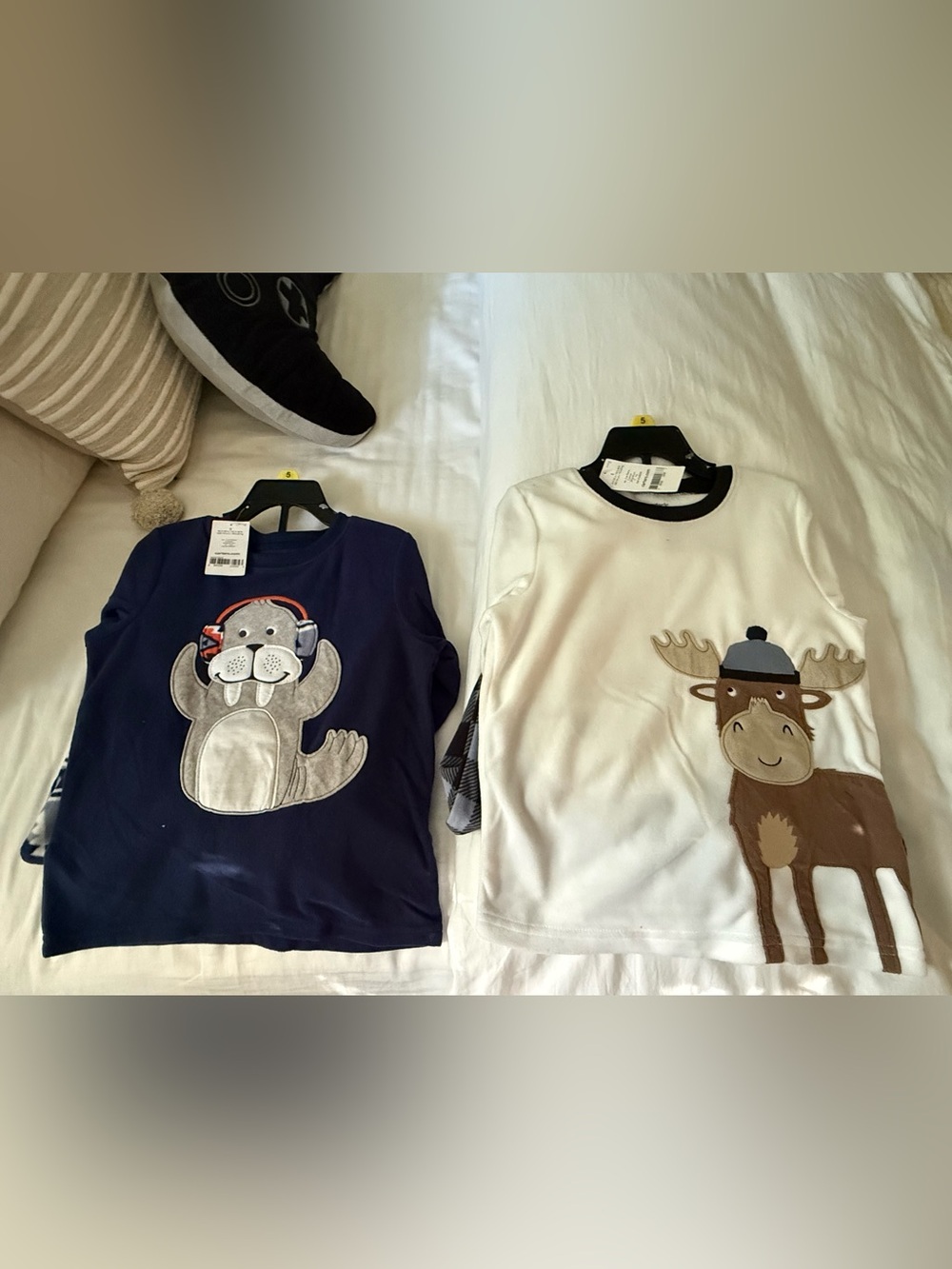 NEW Carter’s Boys’ 5A Fleece Pajamas Set